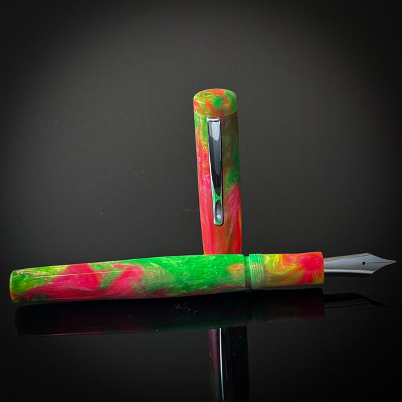 Trippy Hippie Fineview Model - Bock Nib